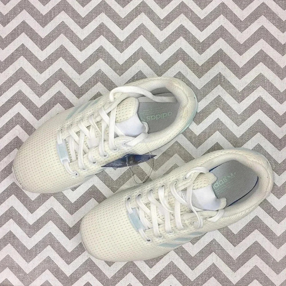 Adidas Torsion Off-White Mint Sneaker Size 6.5 - Picture 4 of 9